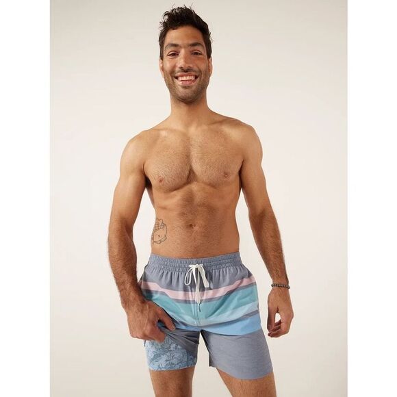 NWOT Chubbies Men’s The Cadillacs Lined Classic Swim Trunks 7” Size XXL - Picture 1 of 8